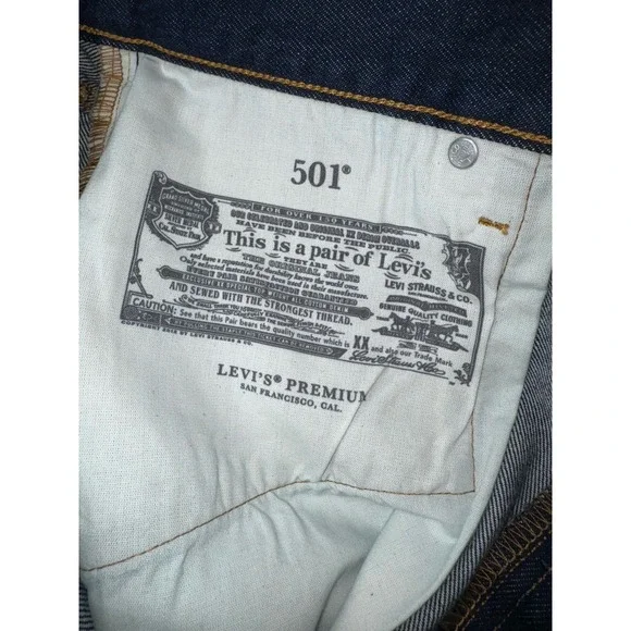 NWOT Levi's 501 Selvage Red Tab Button Fly Straight Blue Denim Jeans Sz 33x32 - Picture 10 of 16
